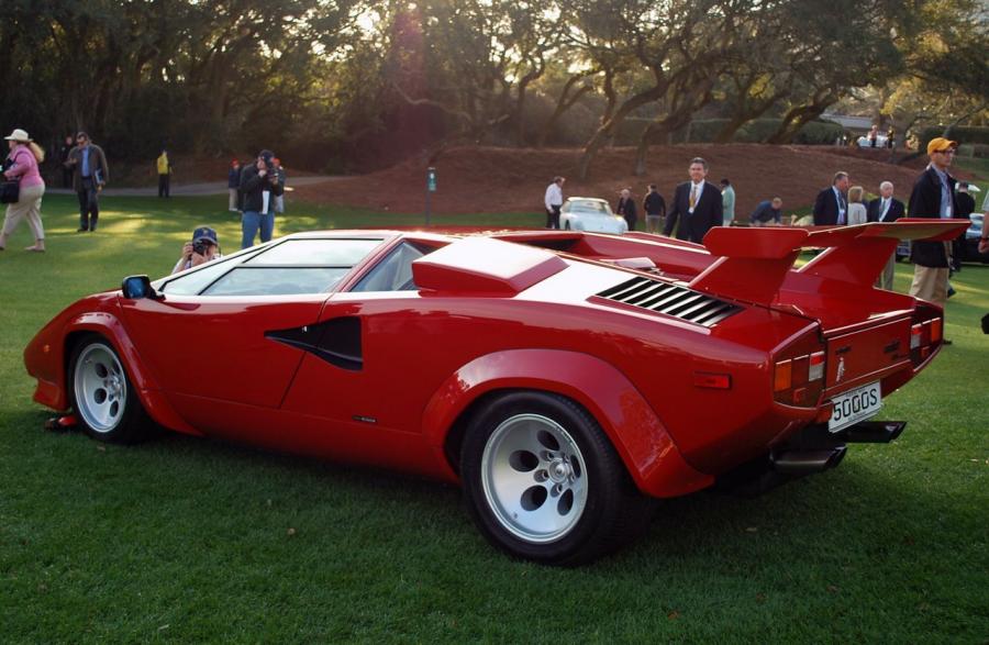  Lamborghini Countach 5000S 1985 года  (фото 2 из 2)